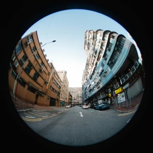 Course: Architectural Lines & Leading Compositions on Busy Streets